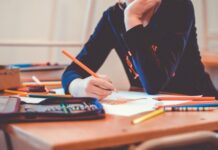 Petrișor Peiu: Catastrofa sistemului educațional din România va determina împotmolirea României la coada Europei pe termen lung.