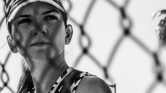 Comaroni: Simona Halep reintră în joc, dar (auto)distrusă și în căutare de bani!