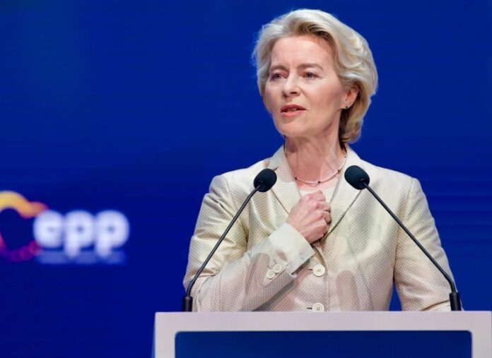 Bombă! Decăderea Ursulei Von der Leyen a început la București.
