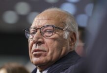 Gușă: Dan Voiculescu i-a chemat la ordin pe Ciolacu și Ciucă, dar n-are argument de negociere decât posibilii scuipați de la A3. Piedone joacă individual!