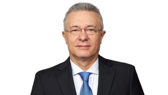 Diaconescu: Trump va forța imediat negocieri de pace, dar “complexul militaro-industrial” va forța viitoare achiziții de armament pentru țările europene