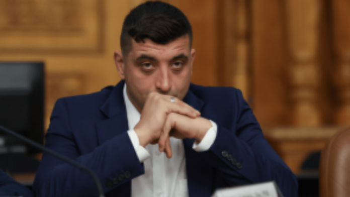 SRS: Simion nu va intra în turul 2, din păcate pentru suveraniști, în schimb va intra Ciucă în lupta cu Ciolacu. AUR în schimb va intra în Parlament cu un scor consistent, asta convine PSD-ului!