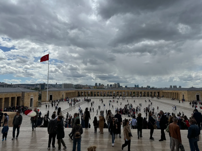 Türkiye by car. Țara cu 100 de milioane de drapele (II)