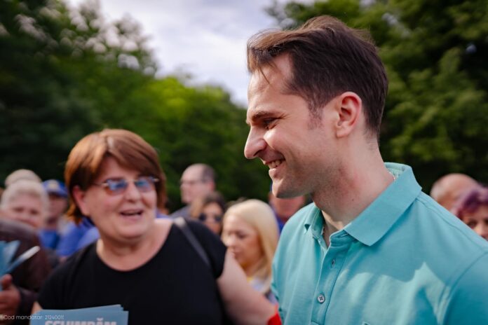 Sebi Burduja s-a dus la tuns, e reflexul politicianului ce vrea “să ne tundă” …