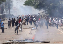 De ce protestează studenții din Bangladesh?