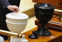 Scenariul moțiunii de cenzură