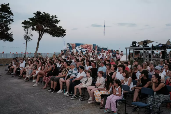 „ŞI festival”, evenimentul de la malul mării care ia pulsul tinerei generaţii