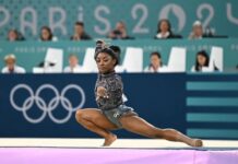 Gușă: Americanii se luptă și ei pentru medalia lor la gimnastică, iar campioana Simone Biles propune o “românească” pentru rezolvare, adică 3 medalii de bronz. Orice pentru acoperirea corupției din sport!