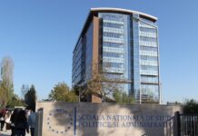 Lista senzațională a cadrelor didactice de la SNSPA! Printre alții, actualul Ministru al Învățământului, Ligia Deca, Florian Coldea și inclusiv patroni de institute de sondare. Colecția Statului Paralel