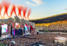 Gușă: Pentru toți cei ce-ați fost la UNTOLD, și nu v-ați revoltat de ce-ați văzut, vă transmit disprețul meu, la pachet cu o … ”plăcuță suedeză”, c-am văzut că vă place! Ciucă și Lasconi, extaziați și uniți de aberațiile de la Cluj.