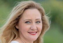 Comaroni: E limpede că alde Lasconi, Bolojan, Orban, Băsescu, sunt trași cu cheița de către ofițerii Statului Paralel. Noul proiect al securiștilor români e “LASCONI PREȘEDINTE”!