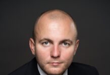 AUR, partidul Sistemului: victimizările trec, ilegalitățile rămân!