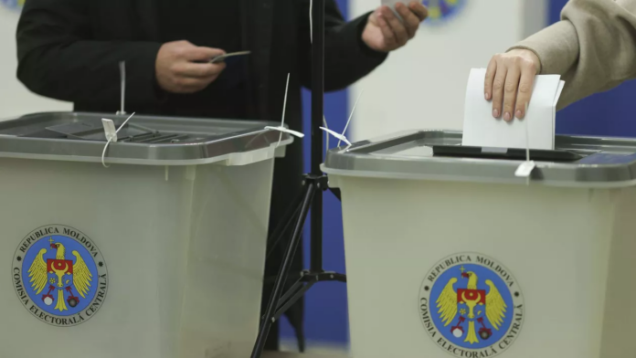 REACȚIUNEA: “Moldovenii sunt mai lucizi decât românii referitor la UE. Maia Sandu decontează!”