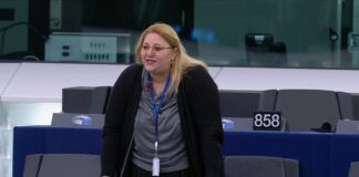 EVADARE.RO: Ceva scandalos despre Diana Șoșoacă