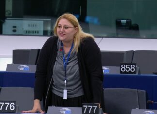 EVADARE.RO: Ceva scandalos despre Diana Șoșoacă