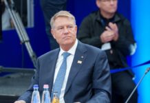 A fost nevoie de instanță: Klaus Iohannis este obligat să desecretizeze cheltuielile cu deplasările de lux