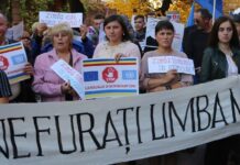 Ucrainienii nu mai vor să îi lase pe copiii români nici să se mai joace in românește