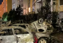 Rușii bombardează puternic Odesa și se apropie de un oraș-cheie pe linia frontului: două blocuri de locuințe distruse și un civil ucis