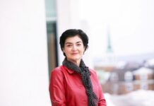 CONTRIBUTORS, interviu cu Lavinia Stan, profesoară de politologie în SUA: “ România post-comunistă pare a fi gripată de influența serviciilor secrete!”