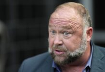 BOMBĂ lansată de Alex Jones! Se confirmă scenariile sumbre legate de implicarea României în război.