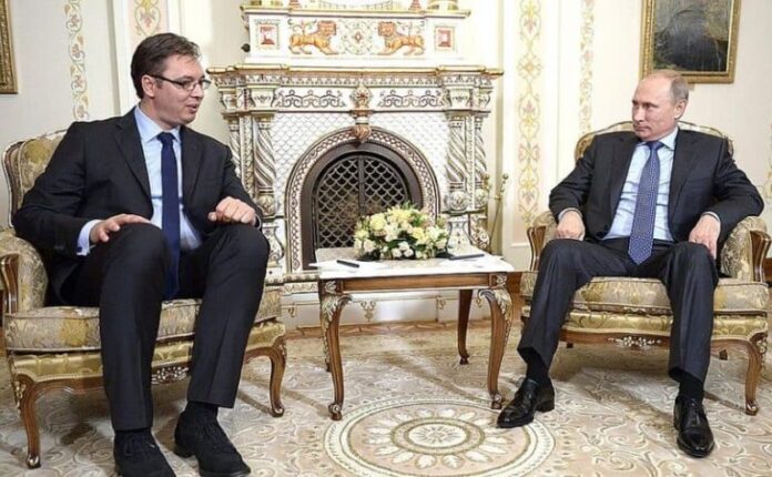 Serbia anulează contractele pentru arme rusești pe fondul sancțiunilor occidentale impuse Moscovei / Va rupe Belgradul relațiile cu Kremlinul?