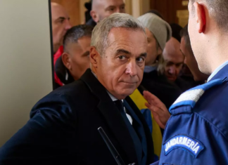 Voievodului i s-a mai dat drumul la lanț, susține boicotarea alegerilor din București, dar face apel la unitatea suveraniștilor. Ce să fie, ce să fie?!