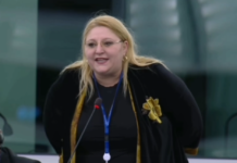 Diana Șoșoacă acuză că furtul Tezaurului Dacic e o înscenare a serviciilor, ca să îi glorifice pe Ciolacu și Iohannis: NU mergeți după fentă
