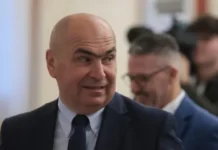 Marius Ghilezan despre susținerea guvernului Bolojan de către serviciile secrete și lingușirea lui Trump de către liderii europeni
