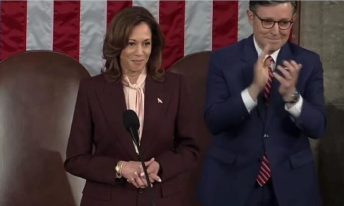 Kamalei Harris i-a venit vremea ca să fie umilită! Revanșa lui Trump