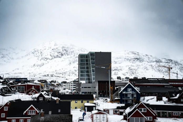 HOTNEWS, reportaj din Groenlanda: de ce vrea Trump să cumpere uriașa insulă de gheață!