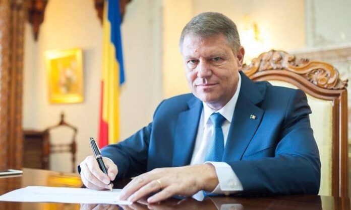 Valer Marian (Cotidianul), analizează dacă Iohannis a fost recrutat de Securitate cu numele de cod Nicolae Ionescu. ”A vrut sau nu actualul președinte să se sinucidă în armată?”