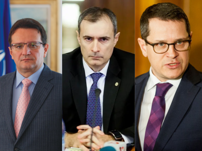 Comaroni: Foștii șefi de servicii secrete, cum ar fi Maior sau Hellvig, sunt în competiție pentru a intra în cercul lui Trump. Totul are legătură cu prezidențialele din luna mai, iar tabăra Hellvig pare cea perdantă