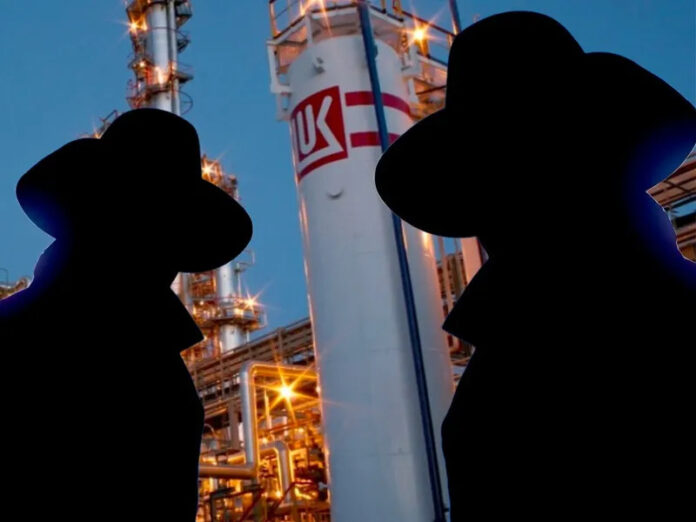 Doi spioni ruși, întorși din drum. Misiunea lor: să spioneze România sub acoperirea Lukoil!