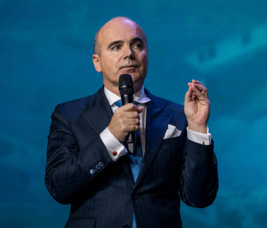 Rareș Bogdan, mesaj tăios către ambasadorii Germaniei: “Interpușii voștri din RO și MD v-au informat greșit. Noi nu suntem de vânzare!”