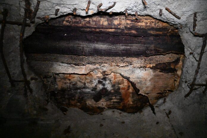 După mai bine de un an de întârzieri nejustificate, Primarul General, Nicușor Dan, a semnat avizul Comisiei Tehnice de Circulație, necesar refacerii Planșeului Unirii