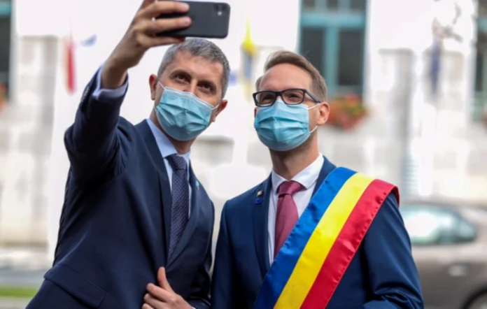 Dominic Fritz, profil de suspect – Un agent pe față? Tăcerea serviciilor românești ne asurzește