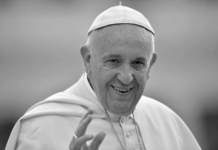 Man: Papa Francisc pleacă din această lume cu un bilanț negativ, a fost totuși promotorul LGBT-ismului în interiorul Bisericii Catolice! SUA și Trump sunt cei mai implicați în jocurile de putere legate de alegerea noului Papă, ar vrea să fie ales unul diferit de Francisc, adică neprogresist