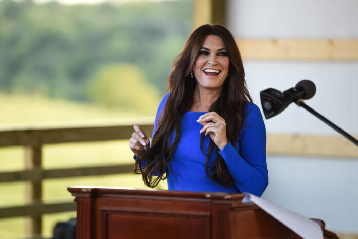 Ambasadoarea SUA în Grecia va fi fosta iubită a lui Donald Trump Jr.! Fotomodel și vedetă TV, fără nici o legătură cu politica externă