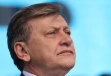 Crin Antonescu despre băsiști și post-băsiști la catafalcul lui Iliescu, Bolojan și Nicușor