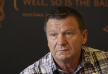 Gușă: Am șters din agendă numărul lui Aurel Tămaș, eram prieteni de peste 28 de ani. Solistul ce și-a construit faimă și uriașa avere exploatând patriotismul, azi ne cheamă să votăm cu Nicusoros!