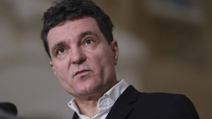 Cozmin Gușă: Nicușor Dan, omul fără însușiri, susținut de oamenii fără principii. Eu nu-l recunosc!