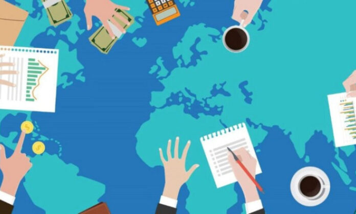 OFFGUARDIAN: ”Poate că Donald Trump nu este un erou american, dar nici un dictator fascistoid care duce SUA către declin, ci este doar o marionetă, ca toate ultimele generații de oficiali aleși!”