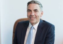 Cătălin Pena: Prietenii domnului Anastasiu. Și dă-i, și luptă!