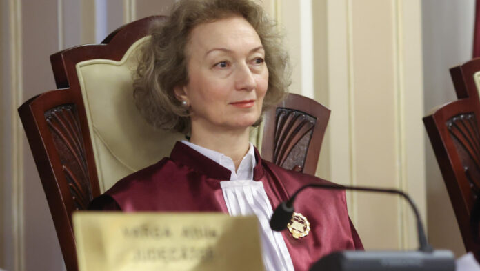 Simina Tănăsescu, noua șefă CCR, victoria francezilor, dar și a echipei Kovesi-Bolojan!