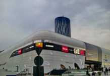 Mall-uri în care cad victime copii