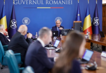 FINANCIAL TIMES nu vede cu ochi buni măsurile guvernului Bolojan!