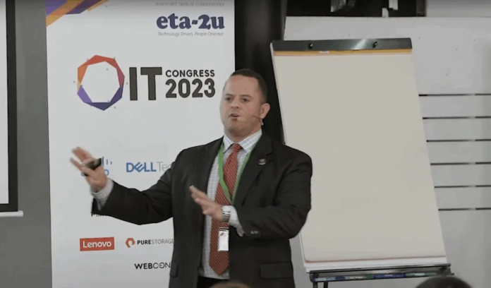 Detaliul care poate să arunce în aer România! Ron Aledo, „Spionul” Anei Birchall legături cu furnizorii tabletelor pe care a numărat STS voturile la alegeri