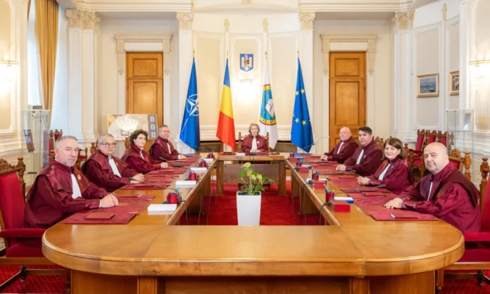 COTIDIANUL prezintă “super-sporurile”. Bugetarii care iau din adaosuri peste 10 mii de lei pe lună!