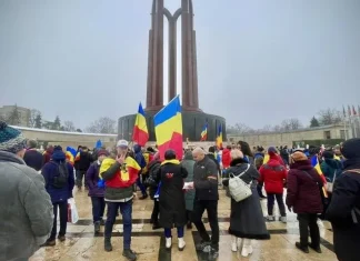 Călin Georgescu, mărire și decădere. Doar câteva zeci de români au mai fost alături de “Voievod” de Ziua Unirii!