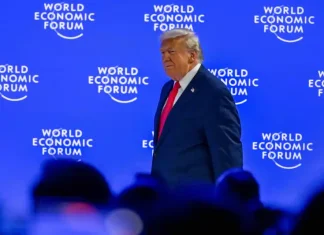 Trump anunță de la Davos că nu va folosi forța pentru a obține Groenlanda!